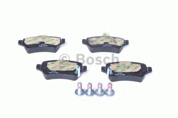 BOSCH - 0 986 424 646 - Комплект тормозных колодок, дисковый тормоз (Тормозная система)