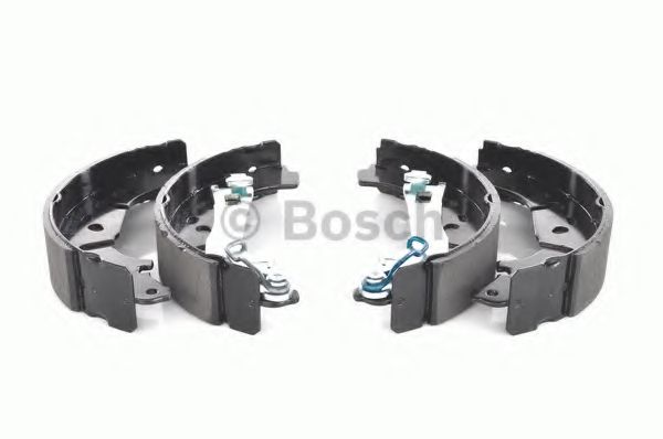 BOSCH - 0 986 487 703 - Комплект тормозных колодок (Тормозная система)