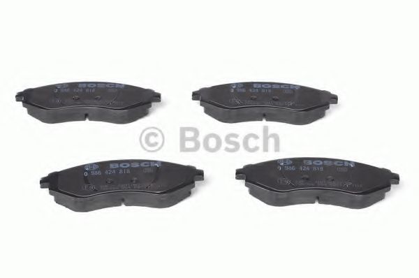 BOSCH - 0 986 424 818 - Комплект тормозных колодок, дисковый тормоз (Тормозная система)