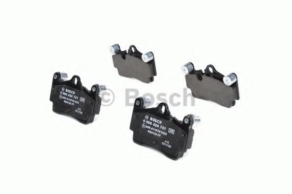 BOSCH - 0 986 424 741 - Комплект тормозных колодок, дисковый тормоз (Тормозная система)