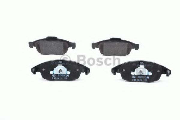 BOSCH - 0 986 494 235 - Комплект тормозных колодок, дисковый тормоз (Тормозная система)