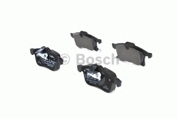 BOSCH - 0 986 424 707 - Комплект тормозных колодок, дисковый тормоз (Тормозная система)