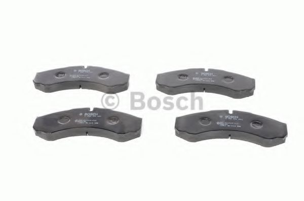 BOSCH - 0 986 424 833 - Комплект тормозных колодок, дисковый тормоз (Тормозная система)