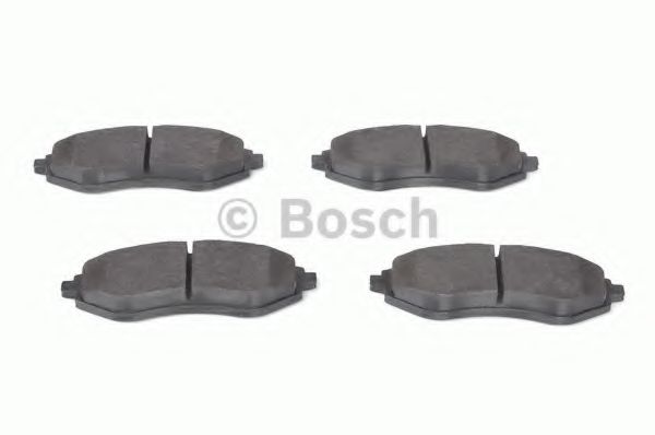 BOSCH - 0 986 424 818 - Комплект тормозных колодок, дисковый тормоз (Тормозная система)