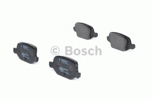 BOSCH - 0 986 424 756 - Комплект тормозных колодок, дисковый тормоз (Тормозная система)