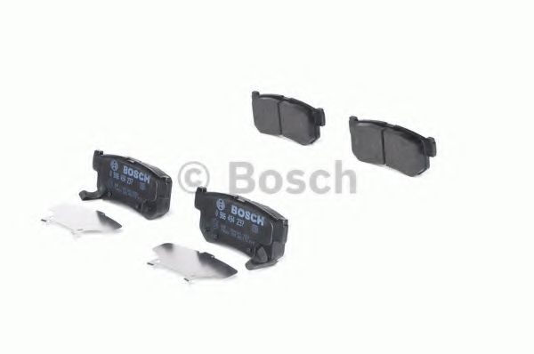 BOSCH - 0 986 494 237 - Комплект тормозных колодок, дисковый тормоз (Тормозная система)