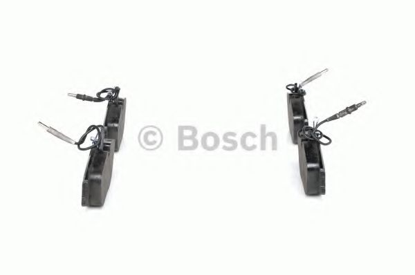 BOSCH - 0 986 424 033 - Комплект тормозных колодок, дисковый тормоз (Тормозная система)