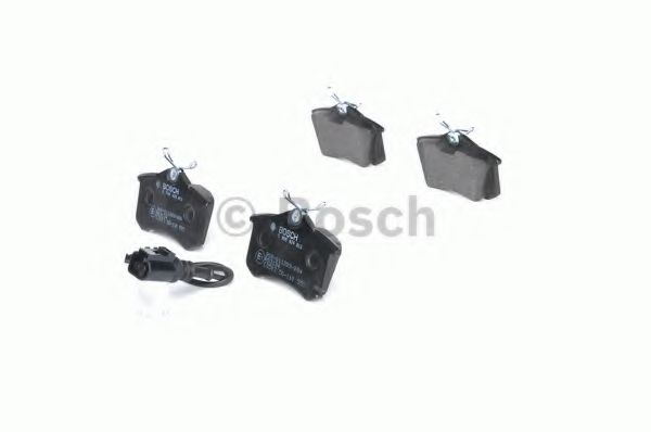 BOSCH - 0 986 424 813 - Комплект тормозных колодок, дисковый тормоз (Тормозная система)