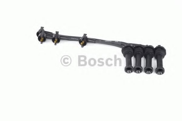 BOSCH - 0 986 356 805 - Комплект проводов зажигания (Система зажигания)