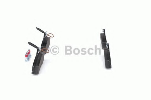 BOSCH - 0 986 467 411 - Комплект тормозных колодок, дисковый тормоз (Тормозная система)