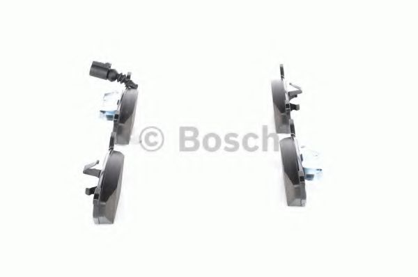 BOSCH - 0 986 494 525 - Комплект тормозных колодок, дисковый тормоз (Тормозная система)