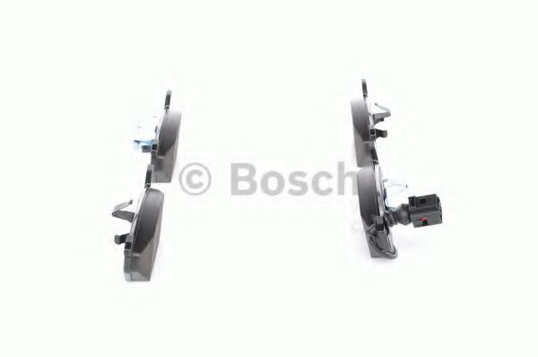 BOSCH - 0 986 494 525 - Комплект тормозных колодок, дисковый тормоз (Тормозная система)