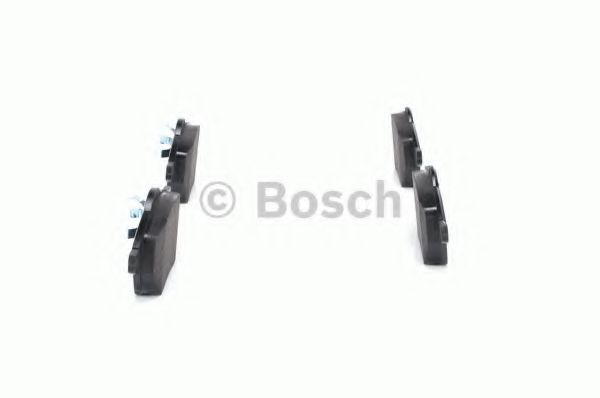 BOSCH - 0 986 424 460 - Комплект тормозных колодок, дисковый тормоз (Тормозная система)