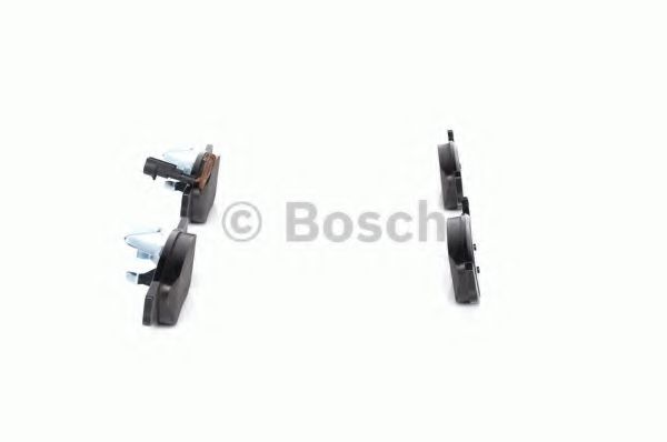 BOSCH - 0 986 424 593 - Комплект тормозных колодок, дисковый тормоз (Тормозная система)