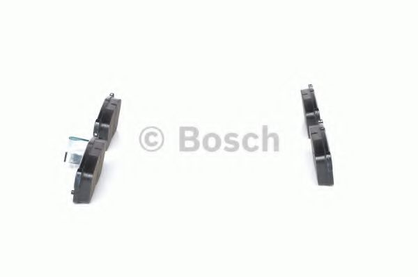 BOSCH - 0 986 424 695 - Комплект тормозных колодок, дисковый тормоз (Тормозная система)