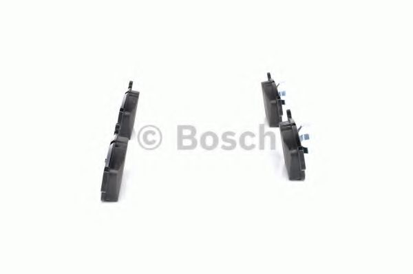 BOSCH - 0 986 424 767 - Комплект тормозных колодок, дисковый тормоз (Тормозная система)