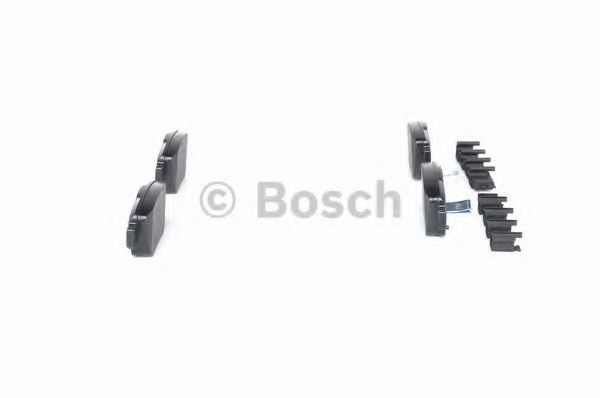 BOSCH - 0 986 424 798 - Комплект тормозных колодок, дисковый тормоз (Тормозная система)