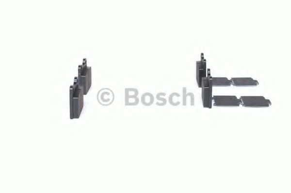 BOSCH - 0 986 466 302 - Комплект тормозных колодок, дисковый тормоз (Тормозная система)