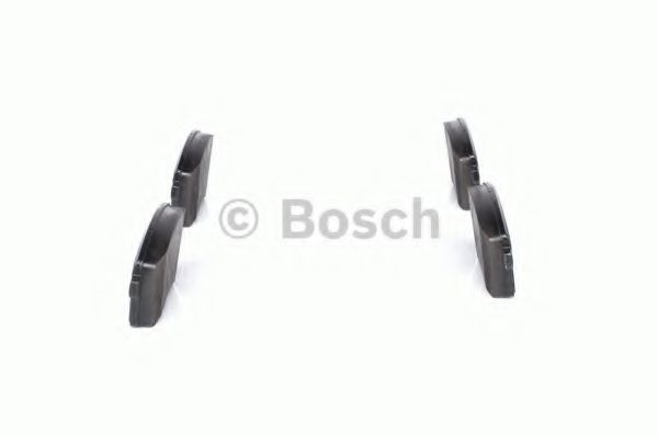 BOSCH - 0 986 494 332 - Комплект тормозных колодок, дисковый тормоз (Тормозная система)