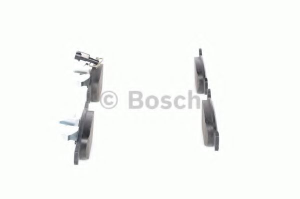 BOSCH - 0 986 424 246 - Комплект тормозных колодок, дисковый тормоз (Тормозная система)