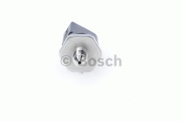 BOSCH - 0 261 545 059 - Датчик, давление подачи топлива (Приготовление смеси)