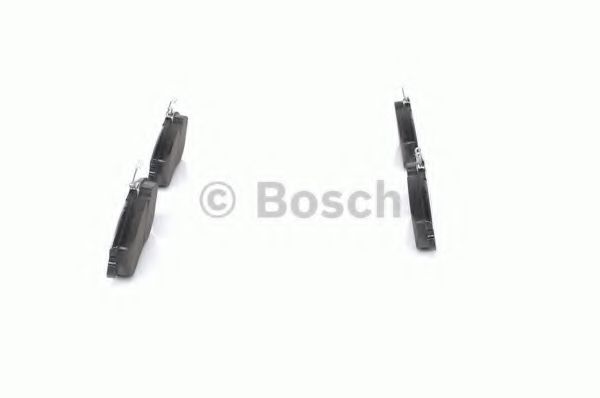 BOSCH - 0 986 424 204 - Комплект тормозных колодок, дисковый тормоз (Тормозная система)