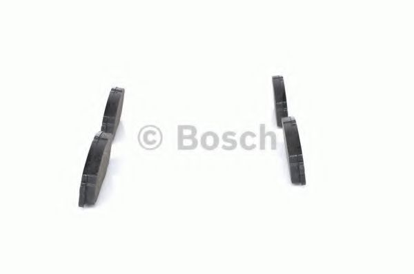 BOSCH - 0 986 424 319 - Комплект тормозных колодок, дисковый тормоз (Тормозная система)