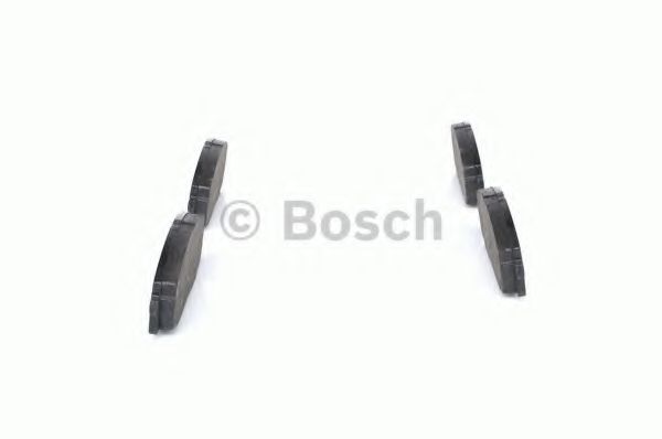 BOSCH - 0 986 424 319 - Комплект тормозных колодок, дисковый тормоз (Тормозная система)