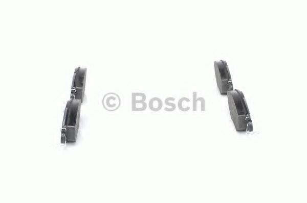 BOSCH - 0 986 424 453 - Комплект тормозных колодок, дисковый тормоз (Тормозная система)