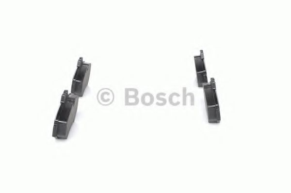 BOSCH - 0 986 424 516 - Комплект тормозных колодок, дисковый тормоз (Тормозная система)