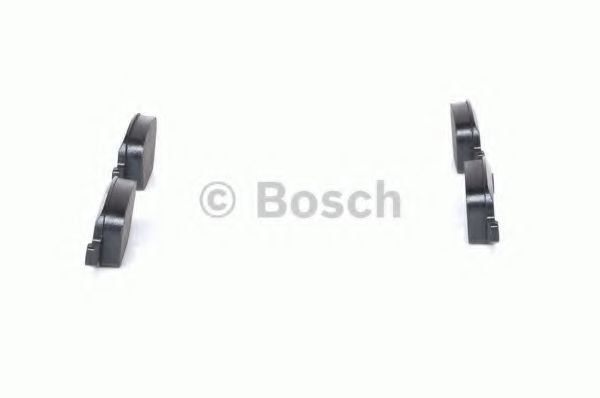 BOSCH - 0 986 424 553 - Комплект тормозных колодок, дисковый тормоз (Тормозная система)