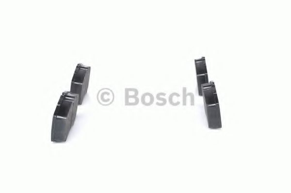 BOSCH - 0 986 424 750 - Комплект тормозных колодок, дисковый тормоз (Тормозная система)