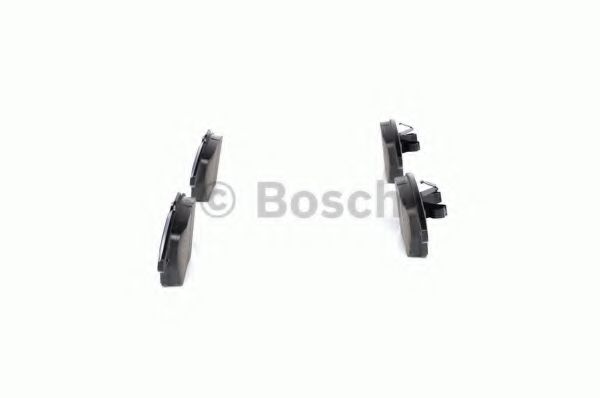 BOSCH - 0 986 424 825 - Комплект тормозных колодок, дисковый тормоз (Тормозная система)