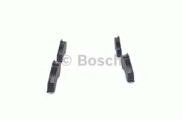 BOSCH - 0 986 424 832 - Комплект тормозных колодок, дисковый тормоз (Тормозная система)