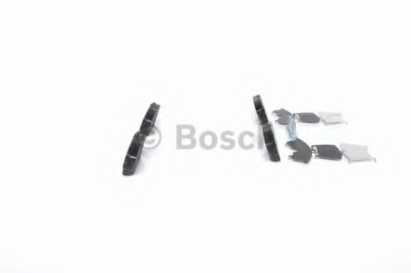 BOSCH - 0 986 494 195 - Комплект тормозных колодок, дисковый тормоз (Тормозная система)