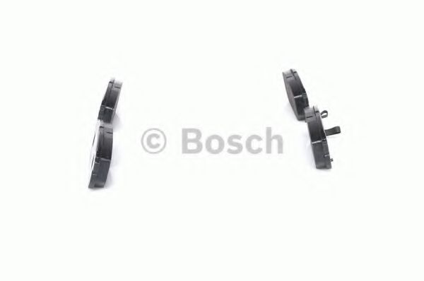 BOSCH - 0 986 494 388 - Комплект тормозных колодок, дисковый тормоз (Тормозная система)