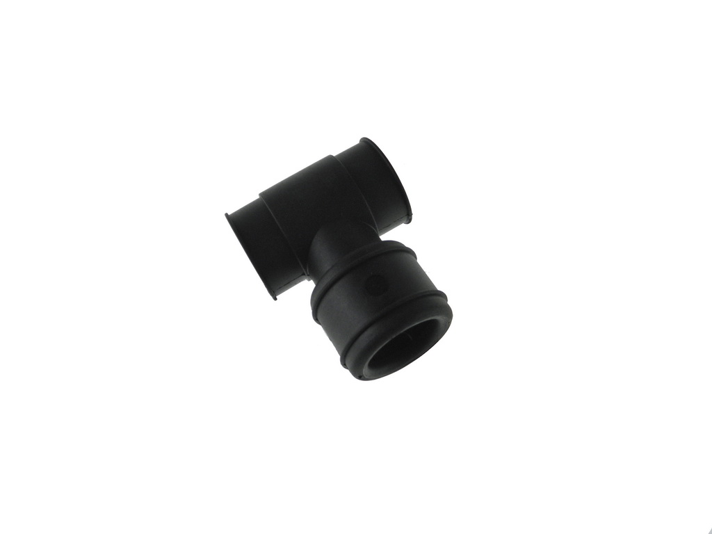AUTOMEGA - 210046610 - Флянець с-ми вентиляції картера Audi A3, TT// Seat Alhambra, Exeo, Toledo// Skoda Octavia, Superb// Vw Golf IV, Passat 1.8T 01.96-01.10