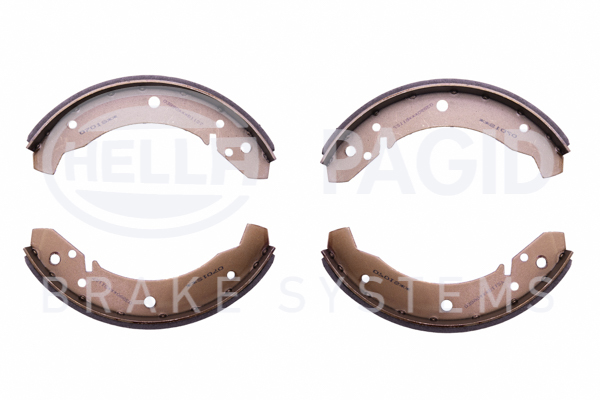 BEHR HELLA SERVICE - 8DB355000071 - Комплект тормозных колодок