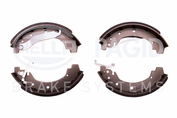 BEHR HELLA SERVICE - 8DB355000711 - Комплект тормозных колодок