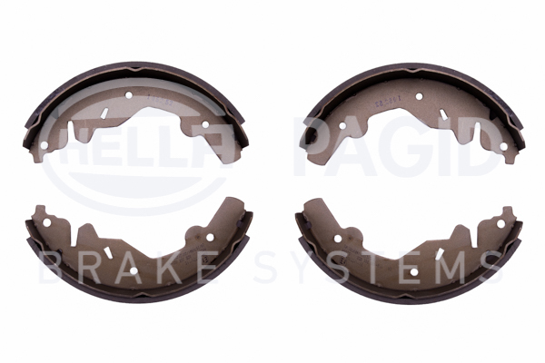 BEHR HELLA SERVICE - 8DB355001871 - Комплект тормозных колодок