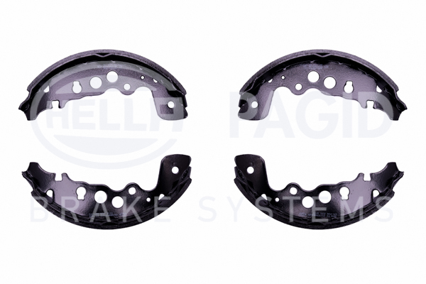 BEHR HELLA SERVICE - 8DB355001921 - Комплект тормозных колодок