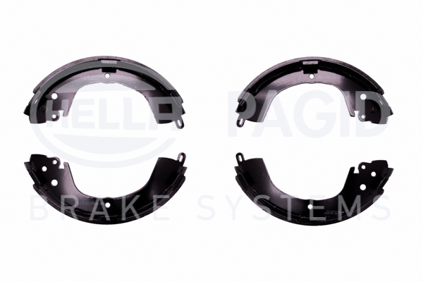 BEHR HELLA SERVICE - 8DB355002151 - Комплект тормозных колодок