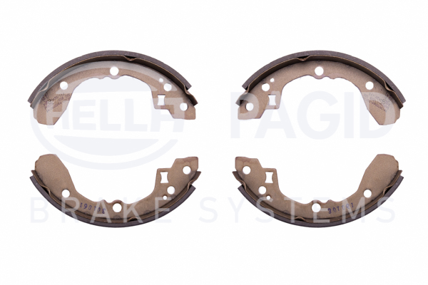 BEHR HELLA SERVICE - 8DB355002331 - Комплект тормозных колодок