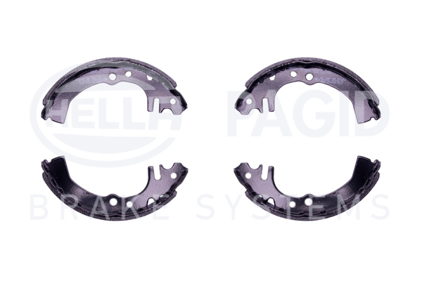 BEHR HELLA SERVICE - 8DB355002671 - Комплект тормозных колодок