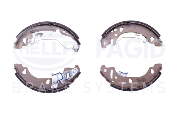 BEHR HELLA SERVICE - 8DB355002691 - Комплект тормозных колодок