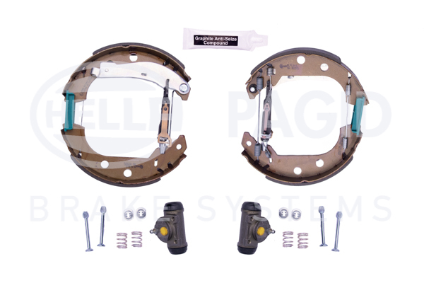 BEHR HELLA SERVICE - 8DB355004551 - Комплект тормозных колодок