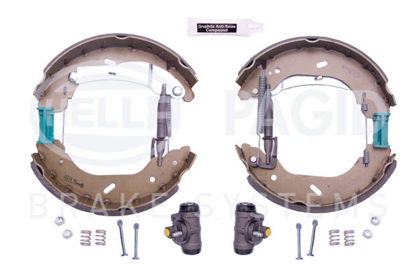 BEHR HELLA SERVICE - 8DB355005071 - Комплект тормозных колодок