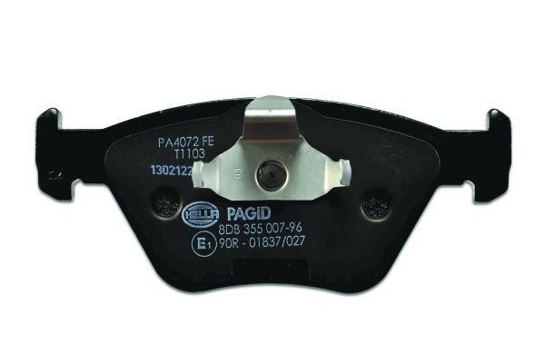 BEHR HELLA SERVICE - 8DB355007961 - Комплект тормозных колодок, дисковый тормоз