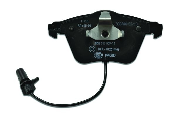 BEHR HELLA SERVICE - 8DB355009141 - Комплект тормозных колодок, дисковый тормоз