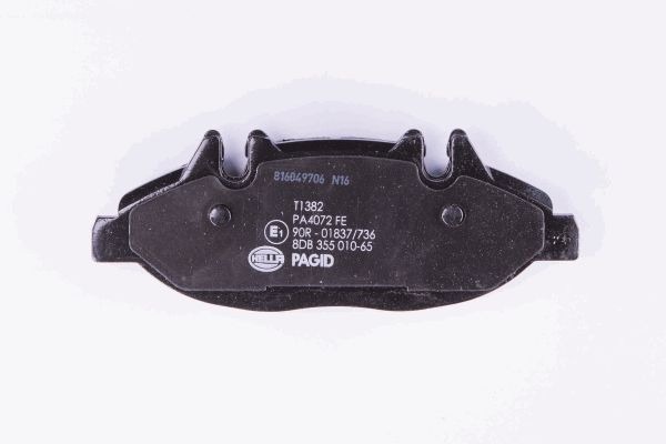 BEHR HELLA SERVICE - 8DB355010651 - Комплект тормозных колодок, дисковый тормоз